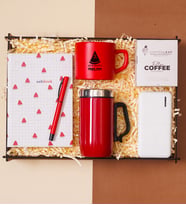 Executive Premium Kadın Hediye Kutusu – Termos, Defter, Kalem, Powerbank, Kahve Keyfi