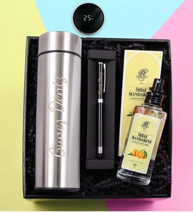 Kişiye Özel Gümüş Renk Dereceli Termos & Siyah Touch Pen & Rebul Mandalina Kolonya Hediye Seti