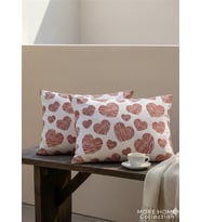 More Home Kapaklı Yastık Kılıfı (2 Adet) 50 x 70 cm Beyaz Kırmızı Kalp Desenli