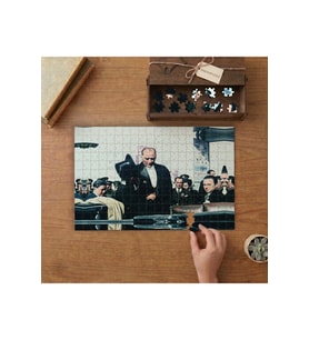 Mustafa Kemal Atatürk Tasarımı 240 parça Ahşap Puzzle Ahşap Kutuda MP02789