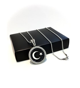 GÜMÜŞ AY YILDIZ SİYAH ZİRKON TAŞLI ERKEK KOLYE 