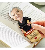 Karikatürlü Bakımlı Kadın Kitap Okuma Ayracı