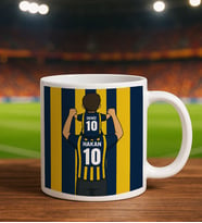 BK Gift Kişiye Özel Baba&Çocuk Sarı-Lacivert Forma Tasarımlı Beyaz Kupa Bardak, Arkadaşa Hediye, Sevgiliye Hediye, Taraftar Hediyesi
