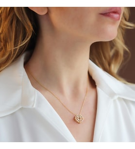 Aşk ve Şans Yoncası Zirkon Taşlı Gold Kaplama Gümüş Kolye