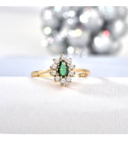 14 Ayar Mikron Altın Kaplama Zümrüt Yeşili Taşlı Damla Halo Yüzük – Vintage Stil - RS00117