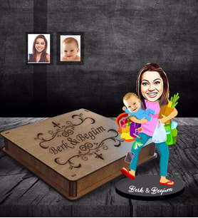 Kişiye Özel Anneler Günü Anne ve Erkek Çocuk Karikatürlü Ahşap Kutulu Biblo Model-1