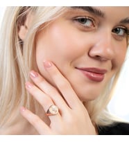 Zirkon Taşlı Papatya Tasarım Rose Renk Free Size 925 Ayar Gümüş Kadın Tektaş Yüzük