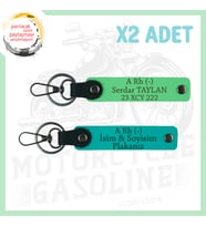 Koyu Turkuaz-Fıstık Yeşil, Motosiklet Sevene İsim Plaka ve A Rh (-) Kan Grubu Yazılı 2'li Anahtarlık