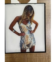 23X20 CM KADIN GÖRSELLİ ARMA APLİKE DİKİŞ AKSESUARI