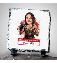 Kişiye Özel Hediye Karikatürlü En Başarılı Kadın Kick Boksçu Dekoratif Taş