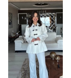 Flora Düğme Detaylı Napolyon Ceket Pantolon Takım - Beyaz