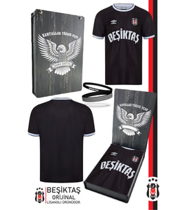 Beşiktaş Orijinal Lisanslı Nostalji Siyah Çocuk Forma + Bileklik Set Hediyelik Ahşap Kutulu (Siyah - Gümüş)