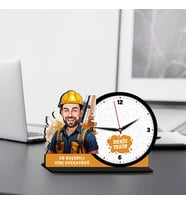 Erkek Vinç Operatörüne Hediye Karikatürlü MDF Masa Saati