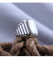 Sedef Taşlı Yanı Motifli Gümüş Erkek Yüzük