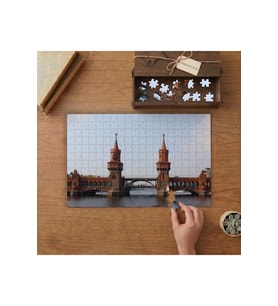 Oberbaum Köprüsü - Almanya Tasarımı 240 parça Ahşap Puzzle Ahşap Kutuda MP06031