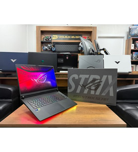 Asus ROG Strix Scar 18 G835LX-SA000W Ultra 9 275HX 64GB 4TB W11 RTX5090 18” WQXGA 240Hz (İKİNCİ EL)