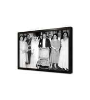 Atatürk 5 Aralık Kadın Hakları Günü Çerçeveli Cam Tablo