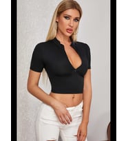 Fantezia Night Kadın Siyah Yarım Fermuarlı ve Kısa Kollu Crop Top Bluz
