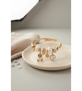 Tedy Bear Model Gold Renk Beyaz Charmlı Bileklik