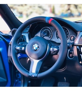 BMW M SERİSİ M YÜZÜK M DİKİŞ DİKMELİ DERİ DİREKSİYON KILIFI