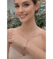 Üç Taş Detaylı Lüks Bileklik – Silver Ton (Gümüş)