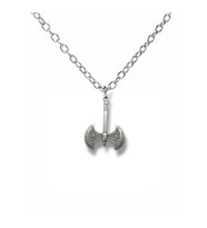 Viking Savaşçı Baltası Figürlü Kolye – 60 cm Zincirli Zamak Kaplama Unisex Mitolojik Aksesuar (Gümüş)