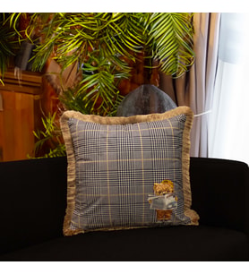 Adawall Home Kareli Gazeteci Teddy Dekoratif Kırlent