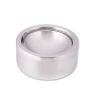 Şık ve dayanıklı 12 cm çelik küllük, pratik kullanım için ideal