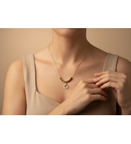 STİL İNCİSİ/XUPING JEWELRY TÜRK BAYRAĞI ZİRKON TAŞLI KOLYE