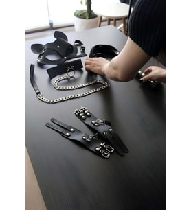 Giyim Siyah Fantezi Set, Kırbaç - Kelepçe - Tasma - Maske Takım - Brf1246