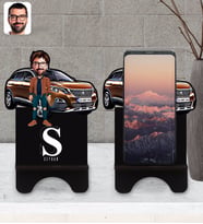 BK Gift Kişiye Özel Plakalı Erkek Peugeot 3008 Karikatürlü Ahşap Biblo Telefon Standı-2
