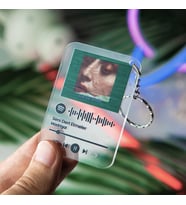 Kişiye Özel Hediye Fotoğraflı Spotify Barkodlu Anahtarlık