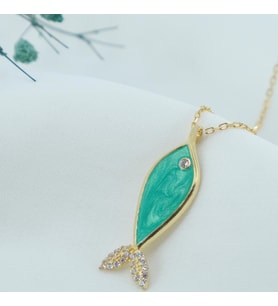 925 Ayar Fantastik Açık Yeşil Balık Modelli Gümüş Kolye (Gold)