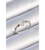 Gümüş Renk Beyaz Mineli Kalp Model Zirkon Taş Detaylı Kadın Yüzük - EBJ241214W29774 (Renksiz)