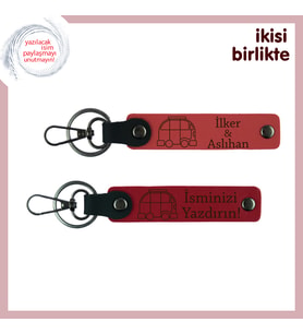 İki Kampçının Ortak Hatırası, Kişiye Özel Karavan Temalı Anahtarlık, x2' li, Nar Çiçeği-Kırmızı