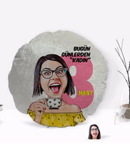 BK Gift Kişiye Özel Kadınlar Günü Karikatürlü Yuvarlak Dekoratif Kırlent Yastık-2