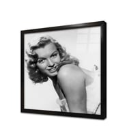 Siyah Beyaz Marilyn Monroe Çerçeveli Cam Tablo