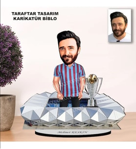 KİŞİYE ÖZEL KARİKATÜR BORDO MAVİ TARAFTAR TASARIMLI ERKEK BİBLO