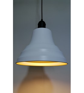 RİOLİGHT RETRO BEYAZ İÇİ GOLD TEKLİ METAL SARKIT ÇAP: 27CM (Siyah)