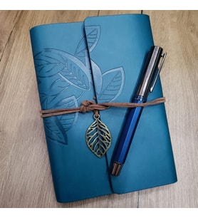 ÜçKol Ticaret Mavi Küçük Boy Deri Defter  ve Metal Roller Kalem