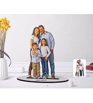 BK Gift Kişiye Özel Tam Boy Aile Karikatürlü Ahşap Biblo Model-1 (Beyaz)