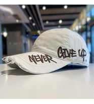 Valkyrie Unisex Krem Never Give Up Nakışlı Baseball Şapka Ayarlanabilir Vintage Streetwear Spor Kep