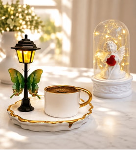 Sokak Lambalı Premium Kahve Fincanı ve LED Işıklı Fanus(beyaz melekli) Seti