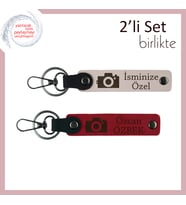 Anılarını Taşıyan Tasarım, Kamera Temalı, Kişisel Yazılı Anahtarlık Takımı, Pudra-Kırmızı