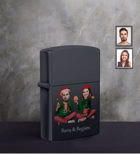 Kişiye Özel Yılbaşı Sevgili Karikatürlü UV Baskılı Siyah Benzinli Çakmak Model-5