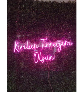 Kırılan Tırnağım Olsun Kuaför Güzellik Merkezi Neon Led Tabela(70x30cm)