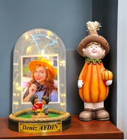 Size Özel Fotoğraflı Yazılı Led Işıklı Fanus ve Bal Kabağı Biblosu Hediye Seti (Model 6)