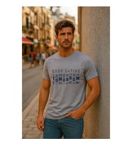 Erkek Rahat Kesim Bisiklet Yaka Yazı Baskılı T-shirt