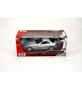 MotorMax Mercedes SLR Mclaren 1/24 Gri Model Araba