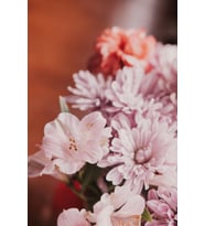 Romantik Pembe Çiçekler MDF Tablo - Gerçekçi Çiçek Buketi Fotoğraf Baskı Çerçevesiz Dekoratif Duvar Panosu